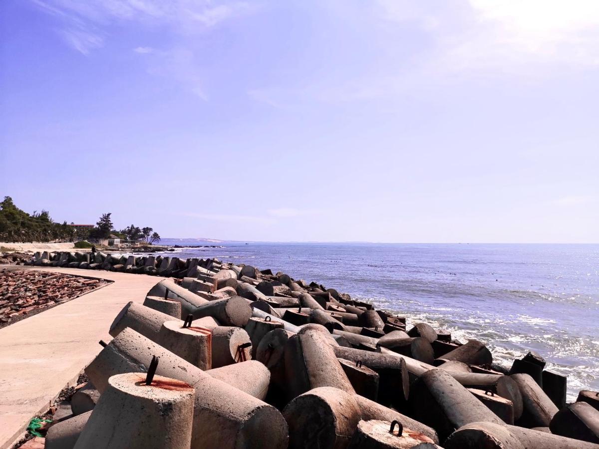 1 Seaview- 2 Gardenview 2Mins To The Beach - Luxury Condotel Phan Thiet Exteriör bild